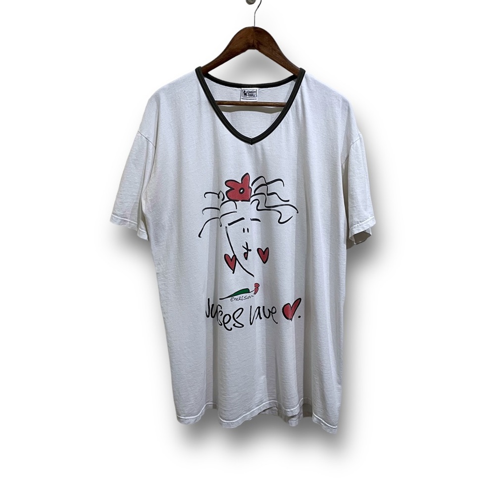 Emerson Street Clothing Co Women's V Neck Shirt Size One‎ Size Fits Most 25.5x32